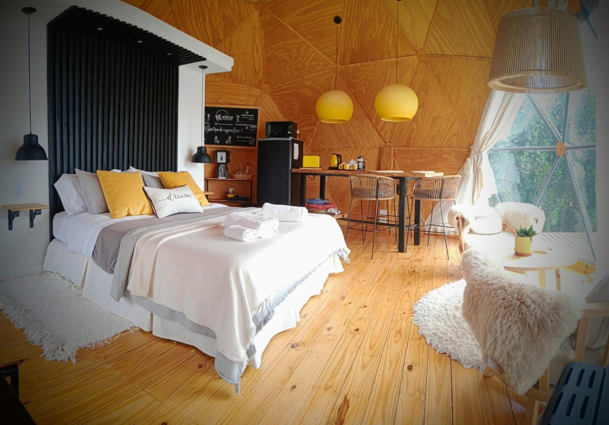 Boreas Ecoluxury Glamping 엘 칼라파테 외부 사진